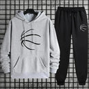 New men's sportswear set: urban, casual and fashionable, suitable for wearing at home and outdoors in autumn and winter.