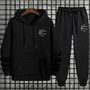 New men's sportswear set: urban, casual and fashionable, suitable for wearing at home and outdoors in autumn and winter.
