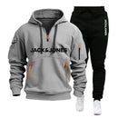 Two sets of men's sportswear for autumn/Winter 2025, including a sweatshirt and two sets of fitness jogging pants with wool caps